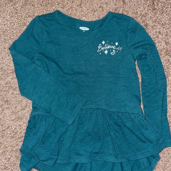 Bundle, Christmas Girls 3T long sleeve - Picture 4 of 7